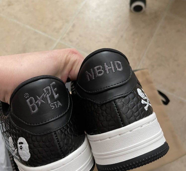Bape Neighborhood Bapesta