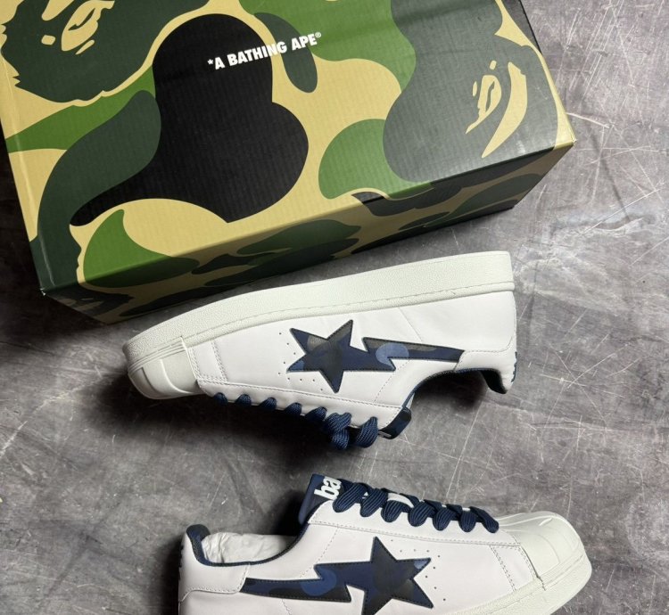BAPE SKULL STA WHITE NAVY