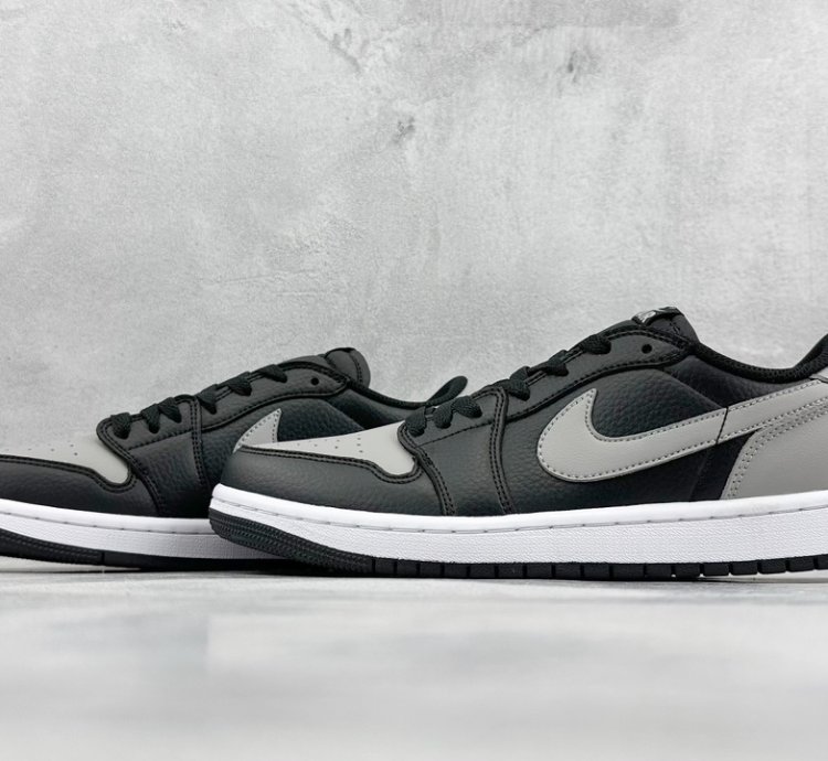 200 K version of Jordan Air Jordan 1 Low OG Shadow black and gray CZ0790-003