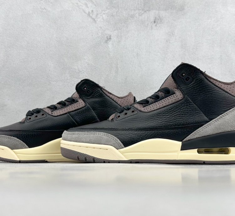 520 OG version A Ma Maniere x Jordan Air Jordan 3 black purple FZ4811-001