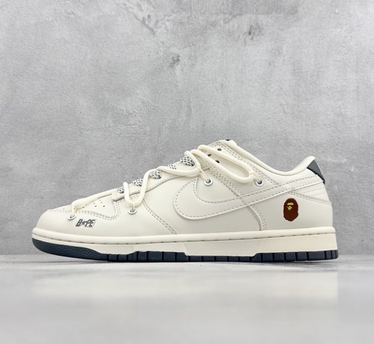 300 Nike SB Dunk Low x BAPE Off-white Strap Starry Sky JJ5688-100 -
