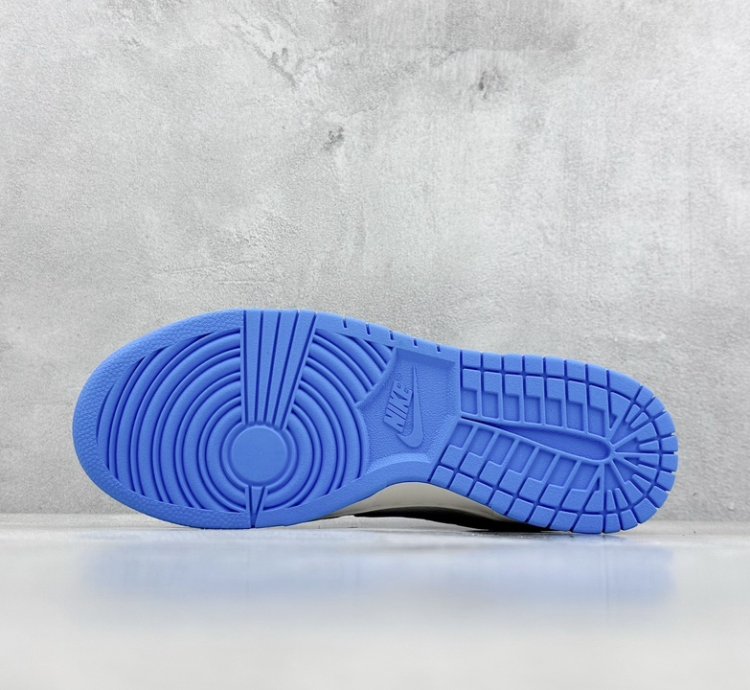 300 Stussy x Nike Dunk Low Stussy Blue Pig Eight DQ1098-371 -