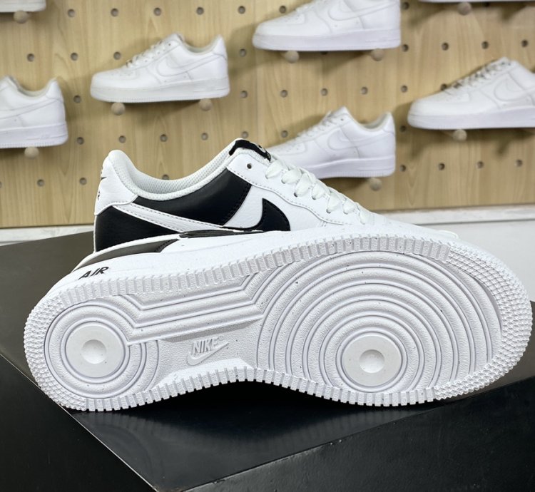 200 Nike By You Air Force 1'07 Low Retro SP Air Force One Sneakers Black and Whi