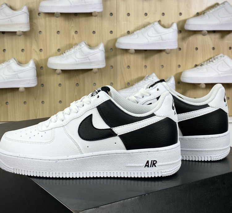 200 Nike By You Air Force 1'07 Low Retro SP Air Force One Sneakers Black and Whi