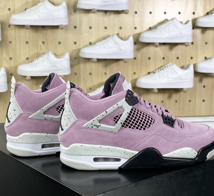 380 Nike Wmns Air Jordan 4 Retro Orchid Michael Jordan AJ4 mid-top basketball sh