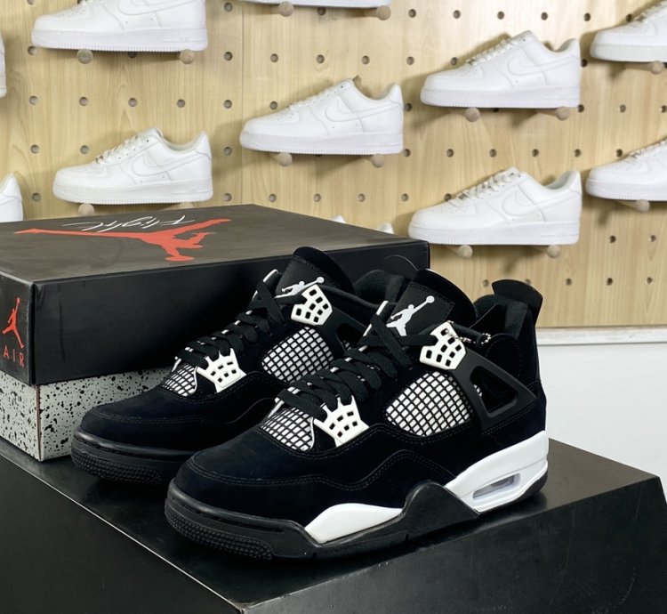 380 Nike Air Jordan 4 Retro Black WhitePanda Michael Jordan AJ4 mid-top basketba