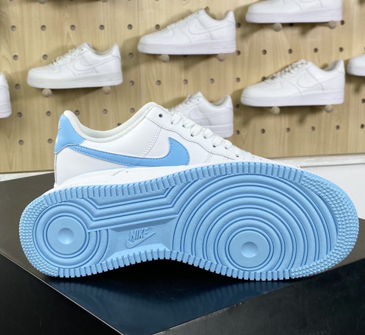 200 Nike Air Force 1'07 LowWhiteBlack Air Force One Classic Low-top Sneakers Lea