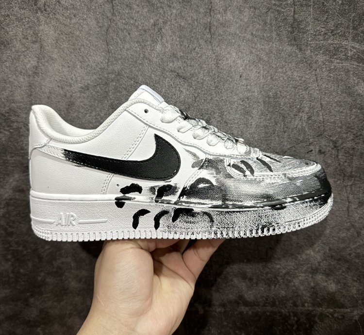 240 Nike Air Force 1'07 Air Force One Low Top White 315122-311