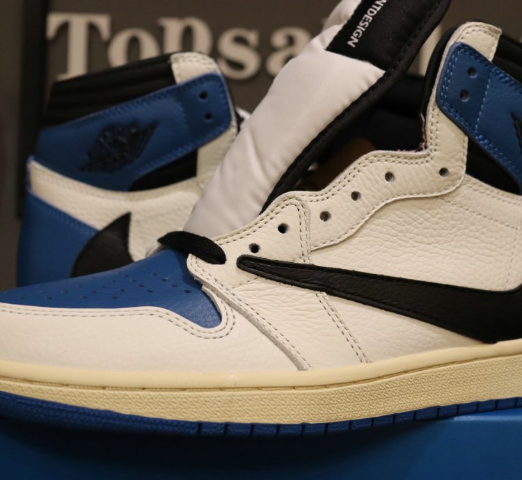 Fragment Design x Travis Scott x Air Jordan 1 Retro High 'Military Blue' DH3227-105