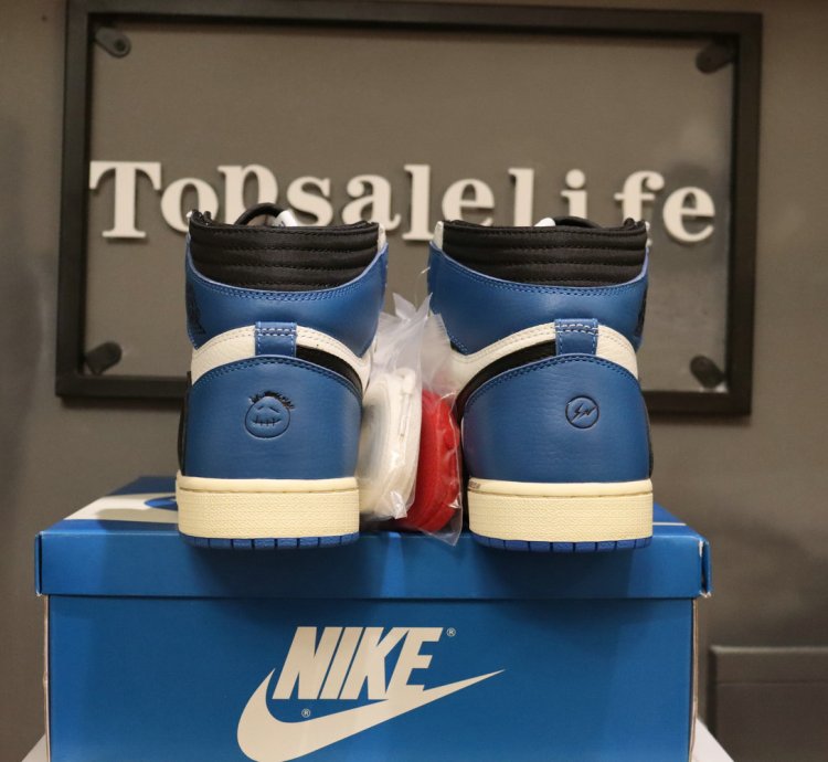 Fragment Design x Travis Scott x Air Jordan 1 Retro High OG 'Military Blue' DH3227-105