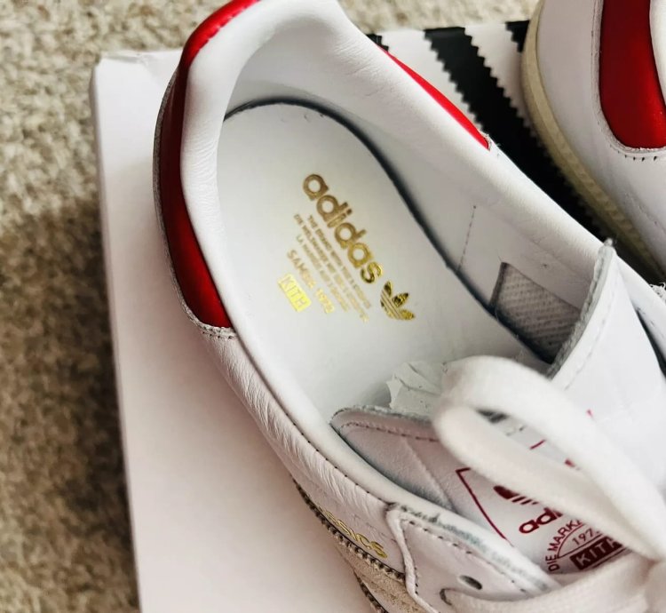 adidas Shoes Samba OG Classics White Red -  GY2544