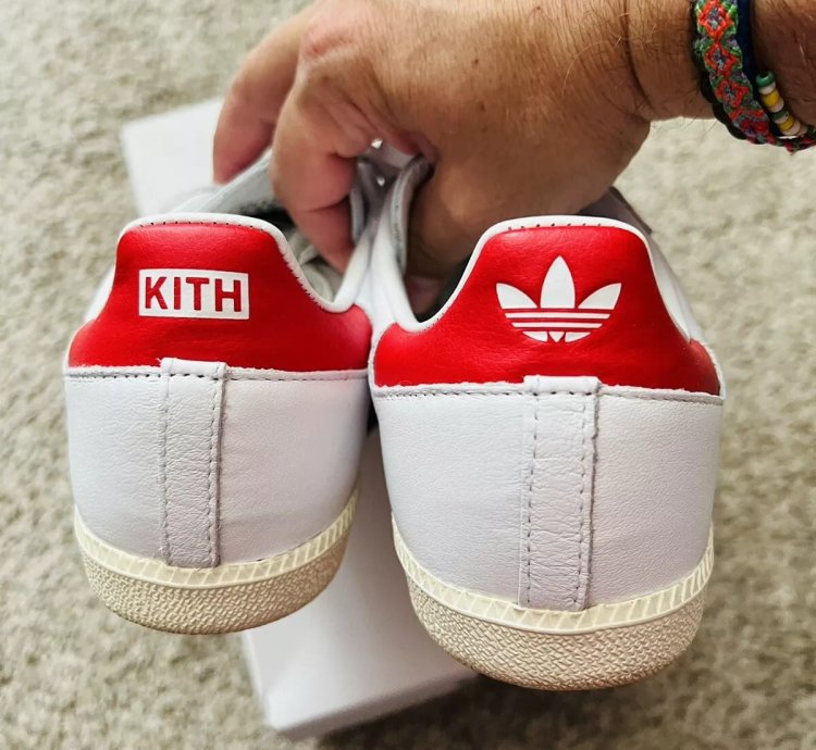 adidas Shoes Samba OG Classics White Red -  GY2544