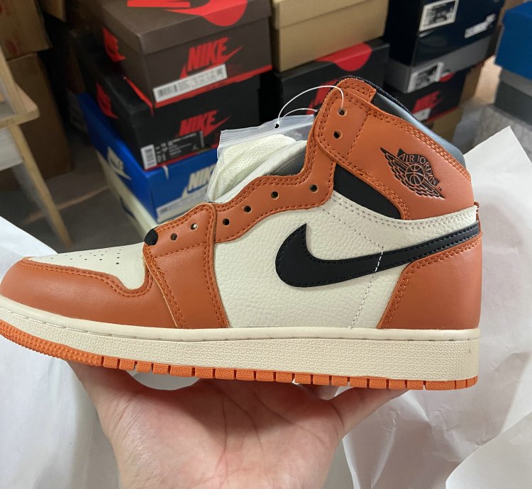 Air Jordan 1 Retro High OG 'Shattered Backboard Away' 575441-113