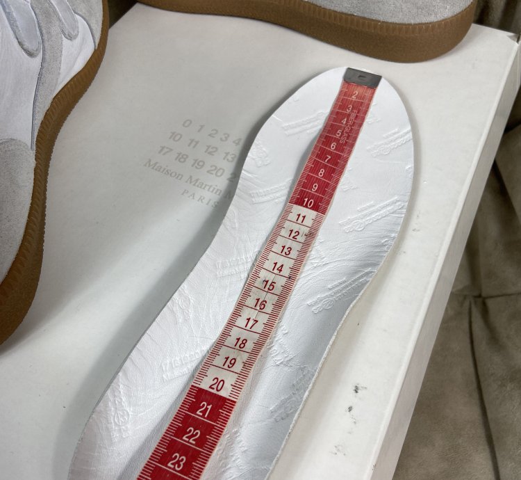 Maison Margiela High Top Strap Sneakers Box New