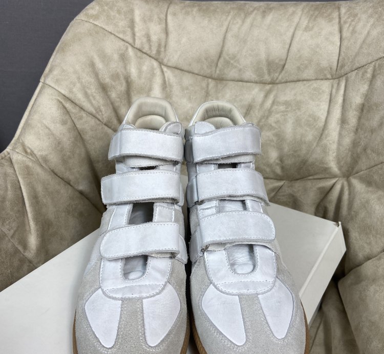 Maison Margiela High Top Strap Sneakers Box New
