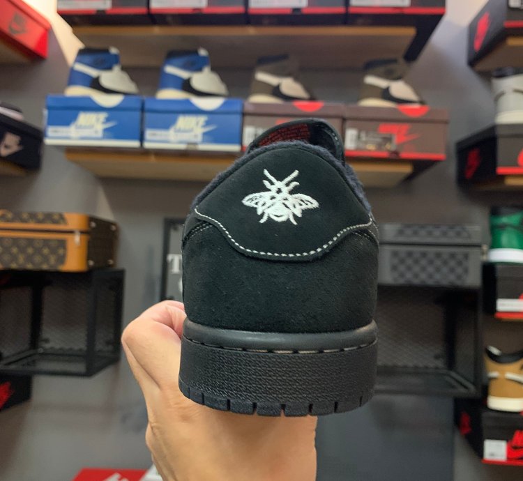 Travis Scott x Air Jordan 1 Retro Low OG SP 'Black Phantom' DM7866-001