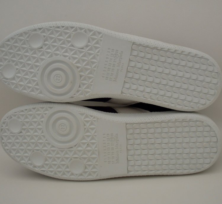 16 Black White GAT Sneakers