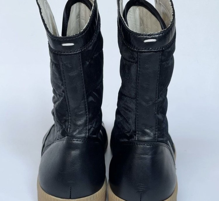 17 GAT Boxing Sneakers