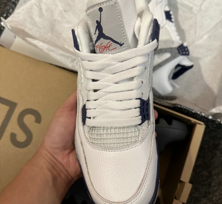 Jordan 4 Retro Midnight Navy DH6927-140
