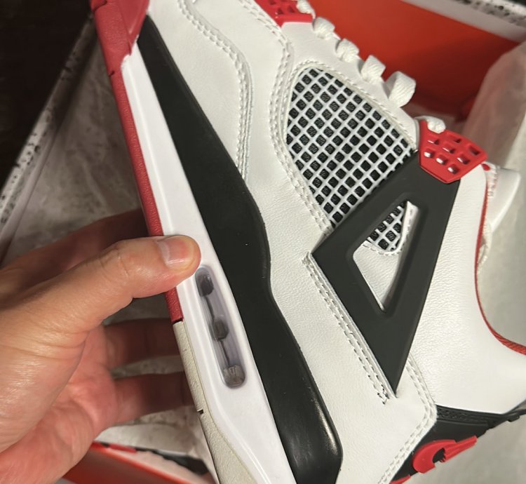 Jordan 4 Retro Fire Red (2020) DC7770-160