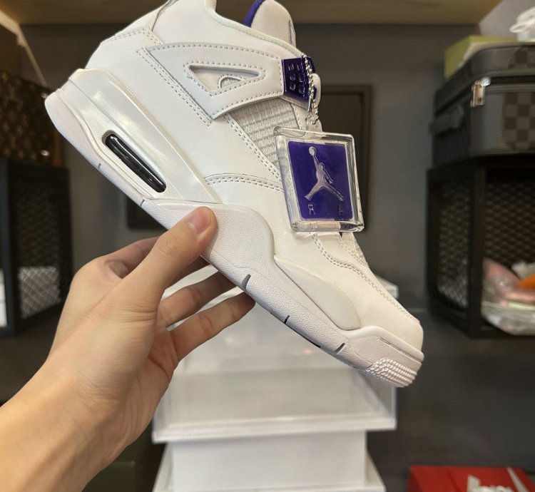 Jordan 4 Retro Metallic Purple (GS) 408452-115