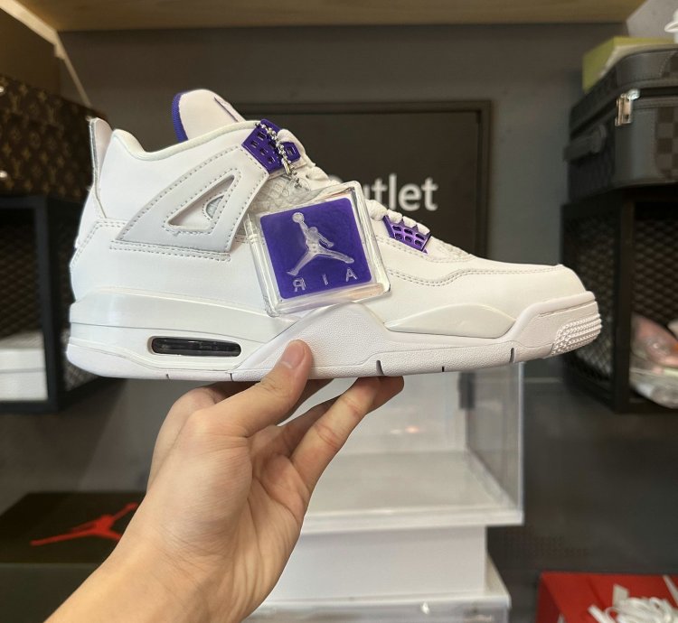 Jordan 4 Retro Metallic Purple (GS) 408452-115