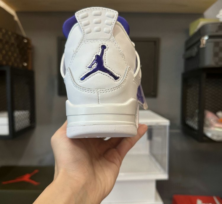 Jordan 4 Retro Metallic Purple (GS) 408452-115