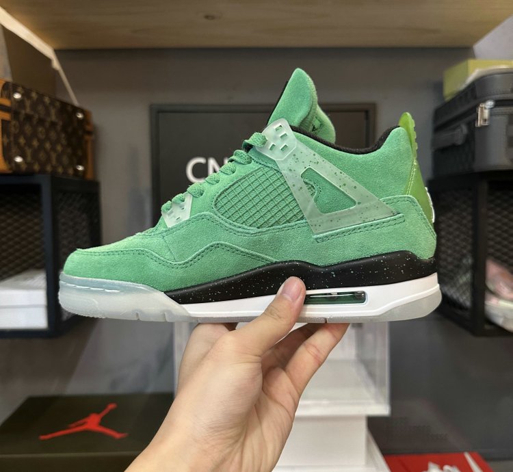 Jordan 4 Retro Wahlburgers AJ4A61426 LN4