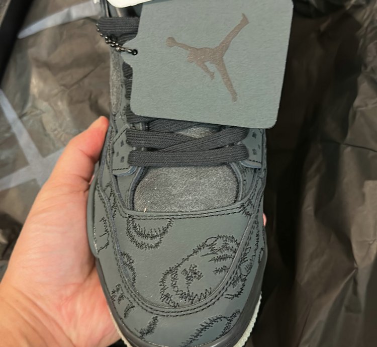 Jordan 4 Retro Kaws Black 930155-001