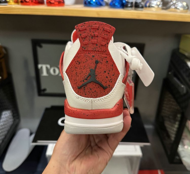 Jordan 4 Retro Red Cement DH6927-161