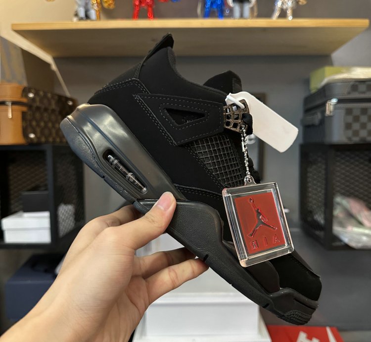 Jordan 4 Retro Black Cat (2020) CU1110-010