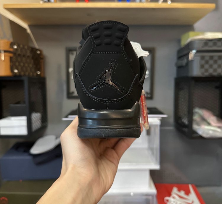Jordan 4 Retro Black Cat (2020) CU1110-010