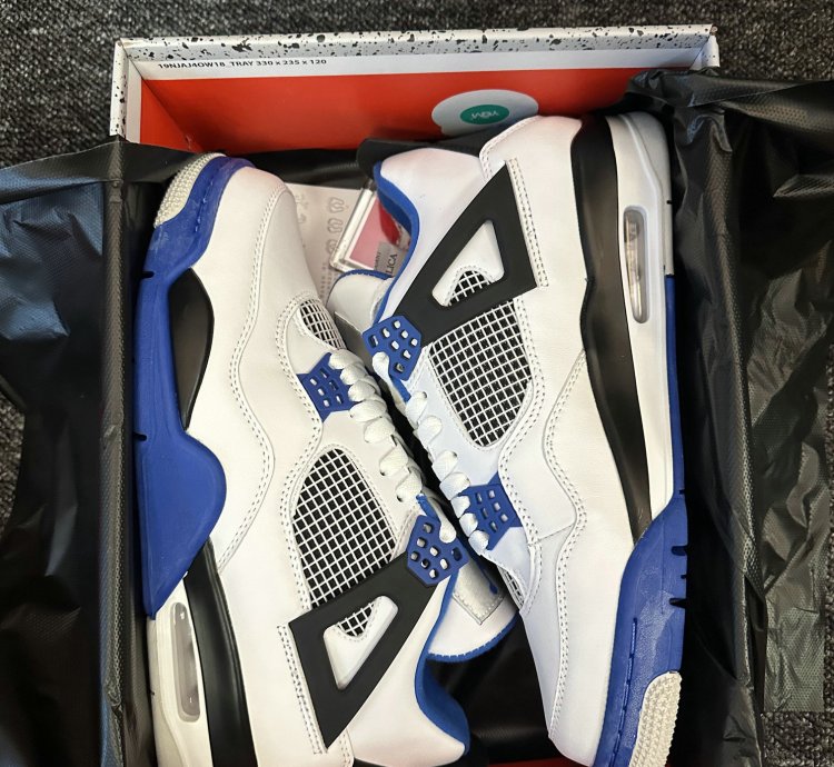 Jordan 4 Retro Motorsports (2017) 308497-117