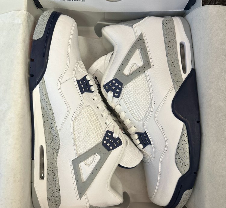 Jordan 4 Retro Midnight Navy DH6927-140