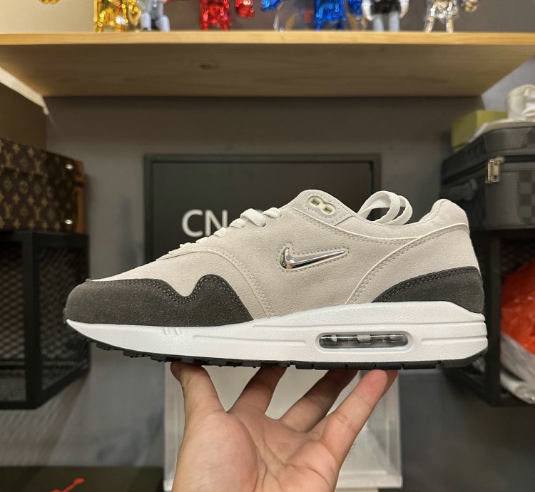Nike Air Max 1 Shoes - AA0512-002