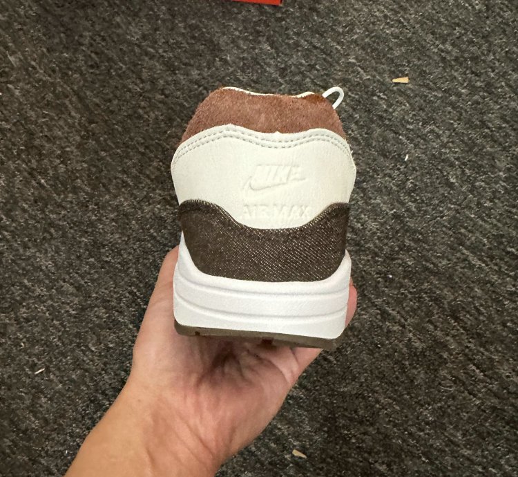 Nike Air Max 1 Shoes - FN7814-001