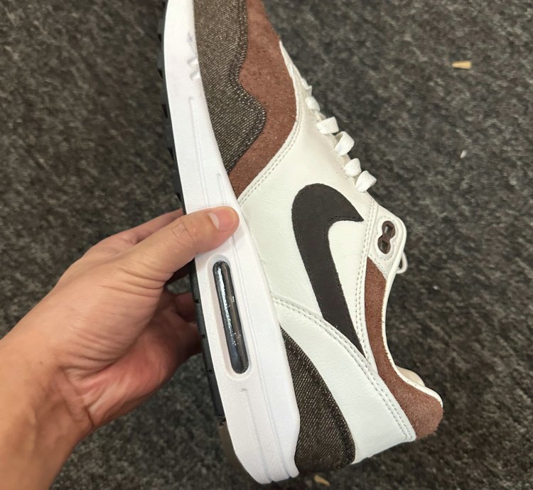 Nike Air Max 1 Shoes - FN7814-001