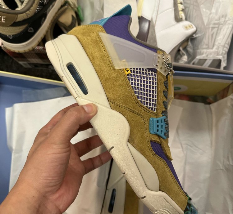 Jordan 4 Retro SP 30th Anniversary Union Desert Moss DJ5718-300