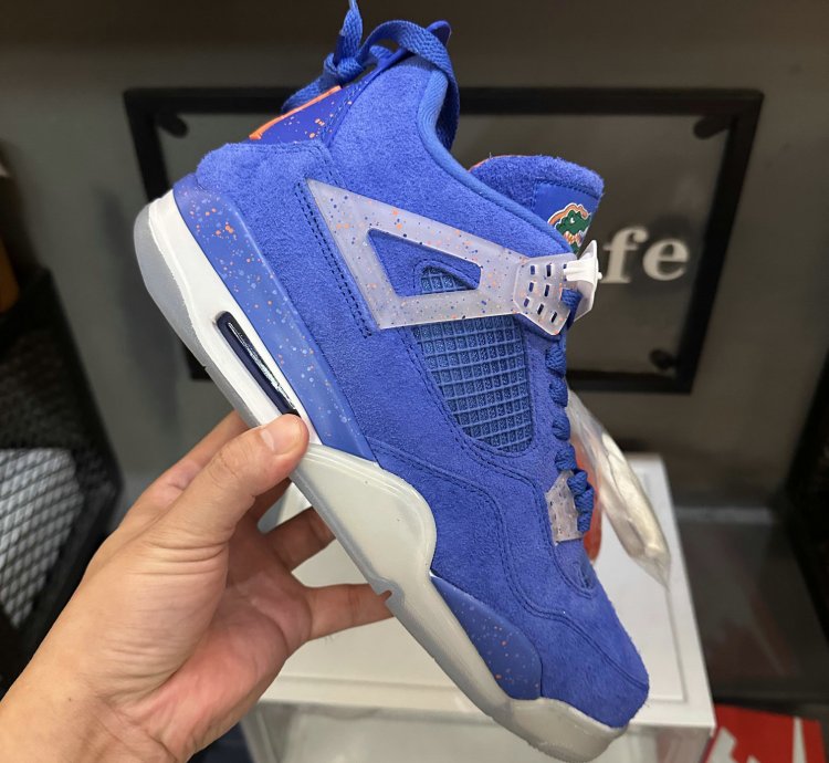 Jordan 4 Retro Florida Gators (PE)