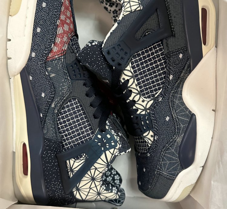 Jordan 4 Retro SE Sashiko CW0898-400