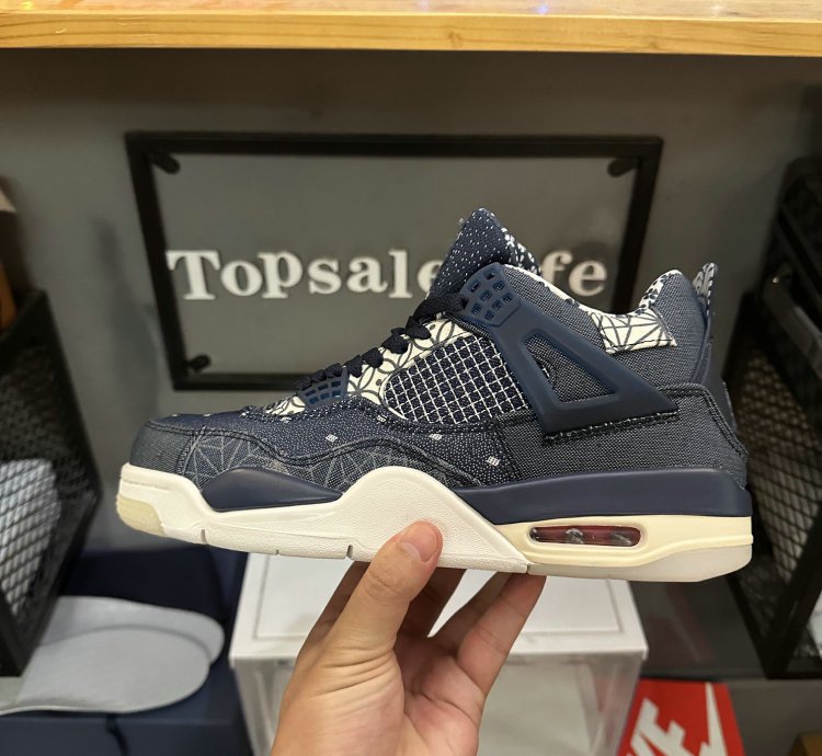 Jordan 4 Retro SE Sashiko CW0898-400