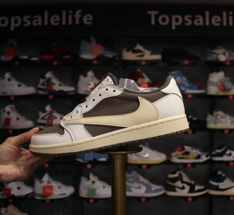 Jordan 1 Retro Low OG SP Travis Scott Reverse Mocha DM7866-162