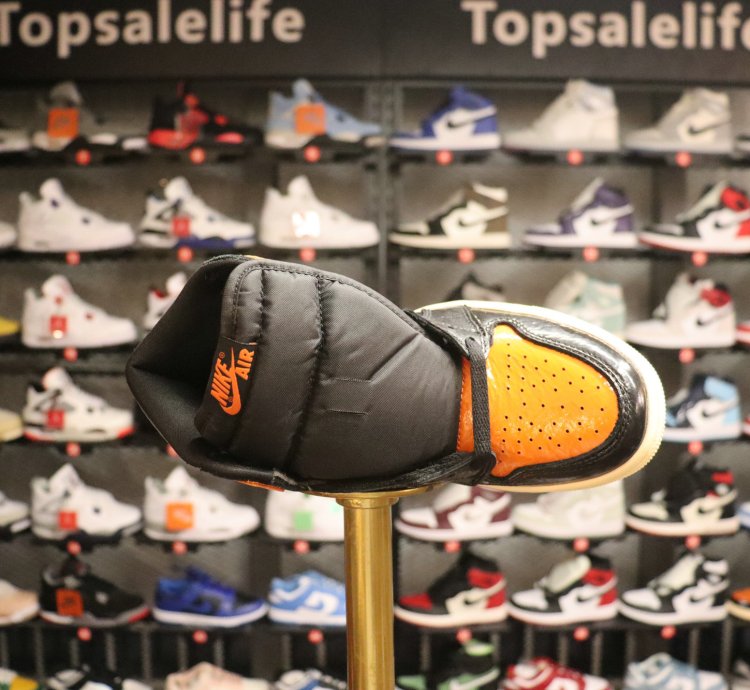 Jordan 1 Retro High Shattered Backboard 3.0 555088-028