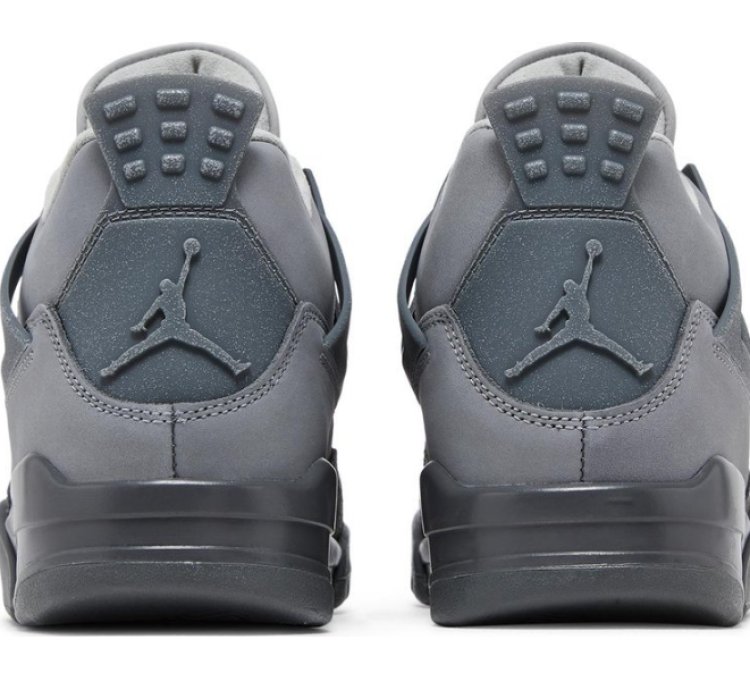 Air Jordan 4 Retro SE Wet Cement FQ7928 001