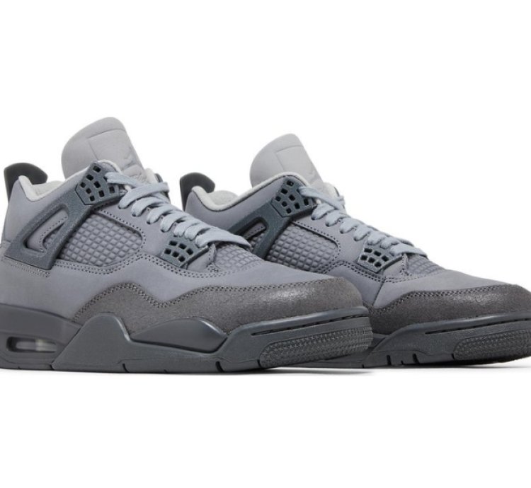 Air Jordan 4 Retro SE Wet Cement FQ7928 001