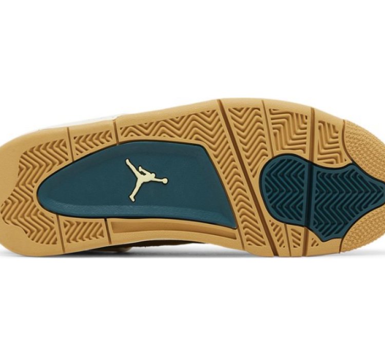 Mens Wmns Air Jordan 4 GS Cacao Wow FB2214 200