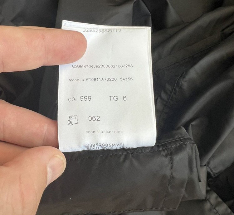 600 Moncler See Nylon Logo Overshirt Moncler Nylon Jacket