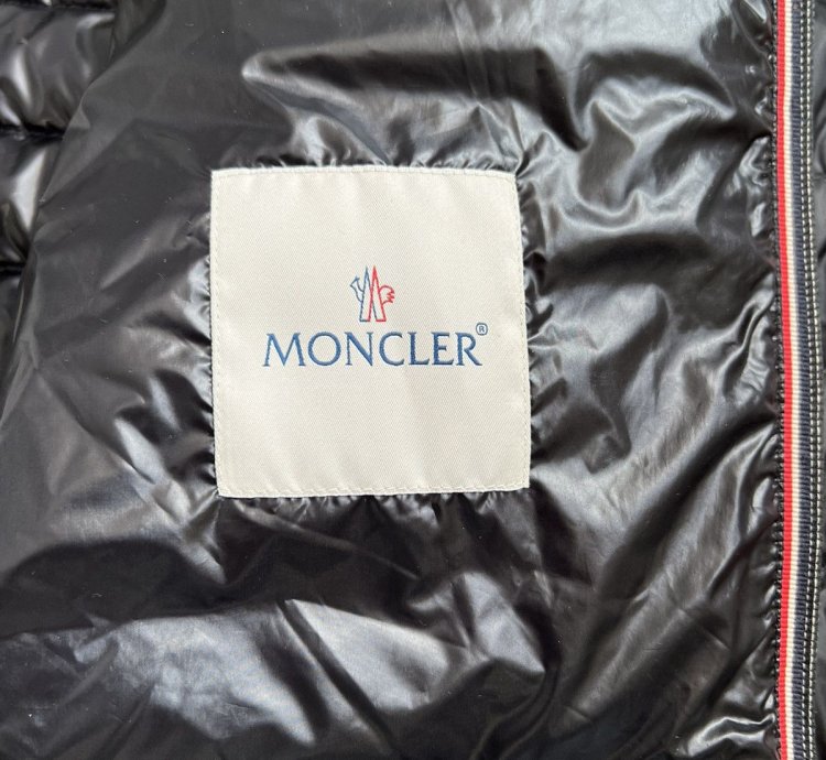 950 Moncler Daniel Down Jacket Lightweight Puffer Jacket