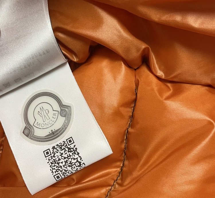Brand New Moncler Amaltes Jacket - Size 5