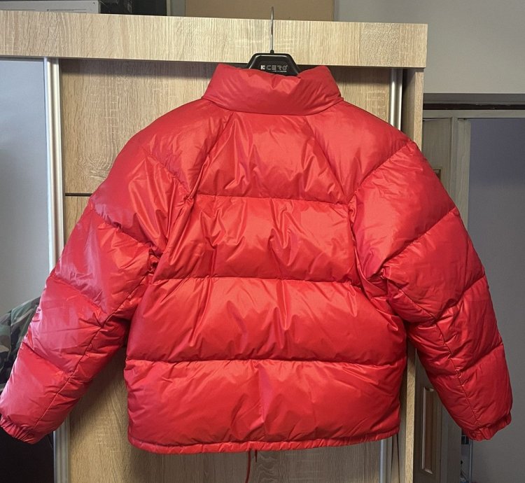 Brand NEW Moncler puffer jacket 80s